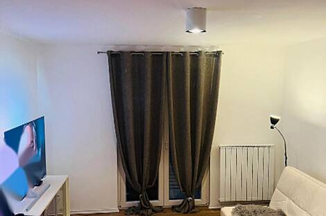 Трёхкомнатная квартира с балконом: 3