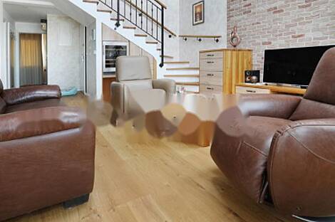 Квартира с четырьмя комнатами: 2