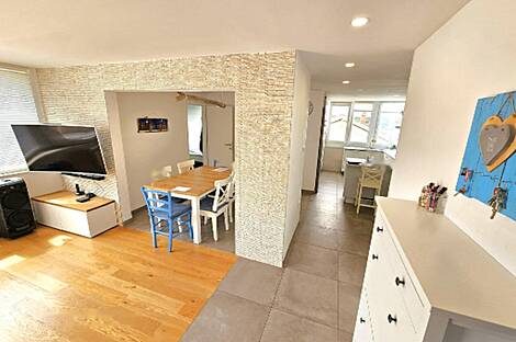 Квартира с пятью комнатами в Луции: 2