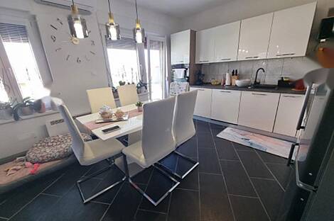 Квартира с двумя комнатами в Изола: 5