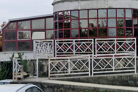 Торговое помещение в районе Бежиград: 1