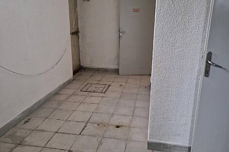 Торговое помещение в районе Бежиград: 6