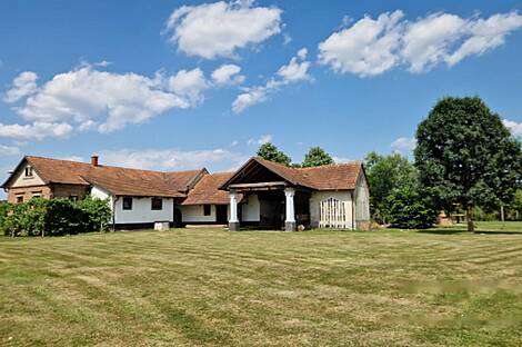 Дом в Велика Поляна: 1