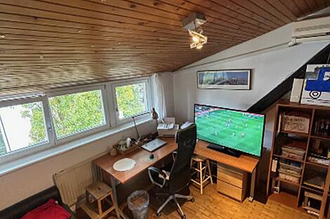 4-комнатная квартира в центре: 18