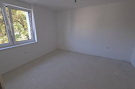 Квартира с тремя комнатами в Сежане: 4