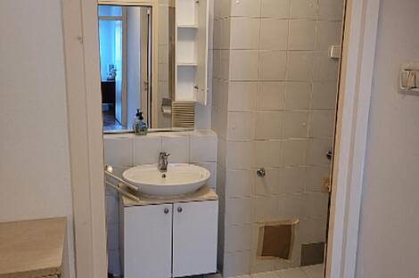 Квартира с двумя комнатами: 8