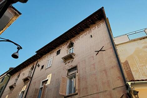 Квартира с пятью или более комнатами, расположенная в Копере, на Гортановом тргу.: 1