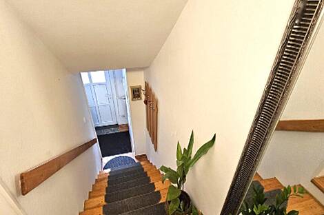 Квартира с тремя комнатами в центральной части города.: 4