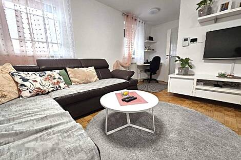 Квартира с тремя комнатами в центральной части города.: 8