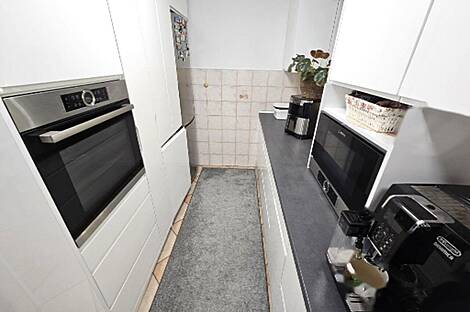 Квартира с тремя комнатами в центральной части города.: 11