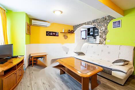 Современная квартира в Изоле: 10