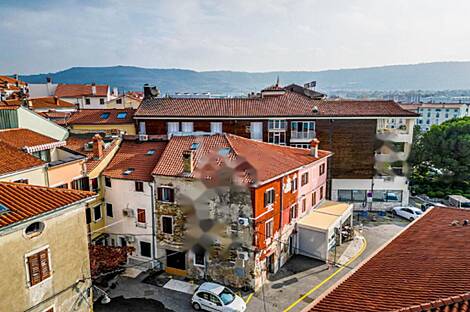 Современная квартира в Изоле: 19