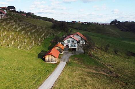 Поместье 'Крестьянская деревня': 4