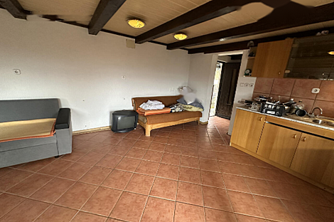 Дом, Древеник: 7