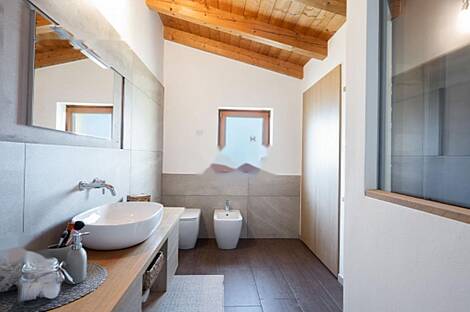 Дом, Дутовле: 8