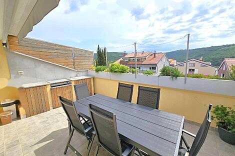 Многокомнатная квартира в Лучии: 4