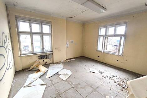 Дом, Луг, Слапе: 7