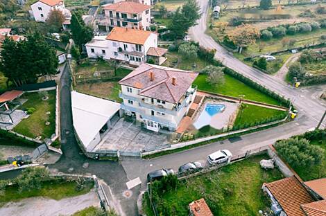 Квартира в Верхних Шкофиях: 15