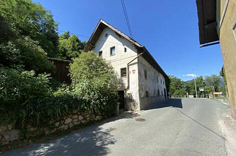 Центр, Блед, Дом: 6