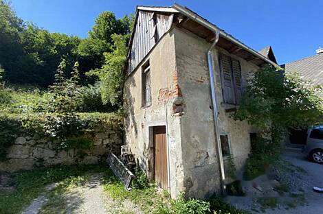 Центр, Блед, Дом: 8