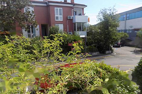 Изола, дом: 1