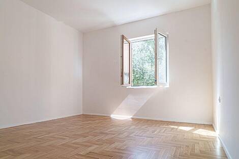 Квартира с тремя комнатами в центре Копера.: 5