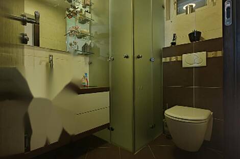 Дом, Шишка: 3