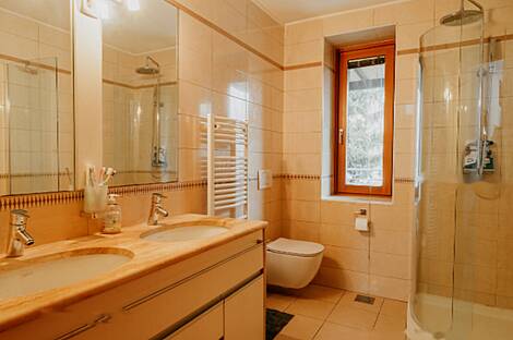 Новый дом, Двойчек Любляна Бежиград: 14