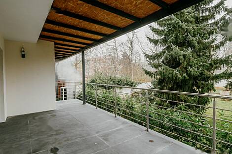 Новый дом, Двойчек Любляна Бежиград: 18