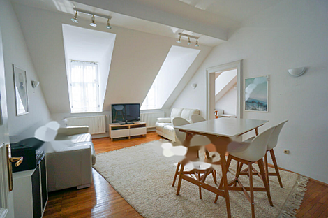 Трёхкомнатная квартира, Старый рынок: 1