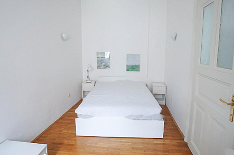 Трёхкомнатная квартира, Старый рынок: 12