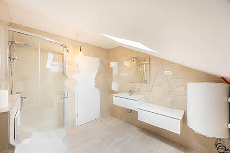 Трехкомнатная квартира в Снеберье: 9