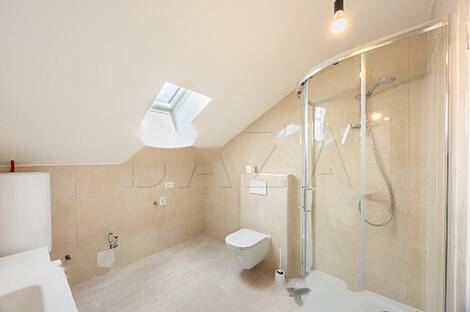 Трехкомнатная квартира в Снеберье: 11