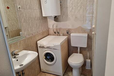 Квартира-студия, находящаяся в новостройке в районе Любляны Вич.: 3