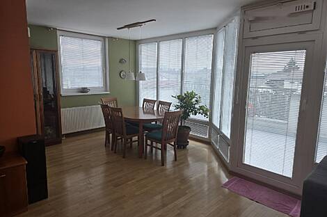 Новое жилье с четырьмя комнатами: 3