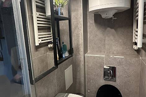 Жилье на две комнаты Шишка: 11