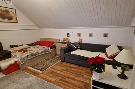 3-комнатная квартира в Новом Л. в центре: 11