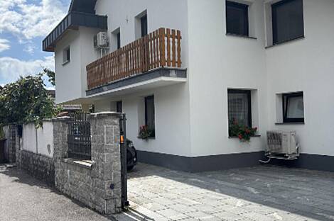 Трёхкомнатная квартира в Добрунье: 7