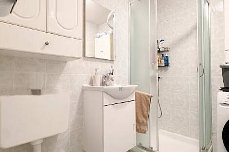 Квартира с тремя комнатами в районе Шишка: 23