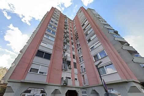 Квартира с тремя комнатами в районе Шишка.: 1