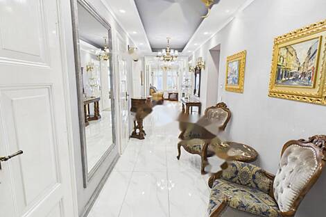 Центральная Любляна 5+ комнатная квартира: 1