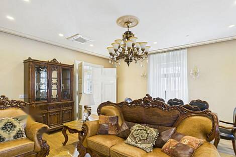 Центральная Любляна 5+ комнатная квартира: 21