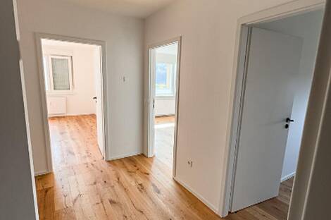 Жилье в Степанском поселке: 3