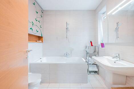 Квартира с четырьмя комнатами: 11