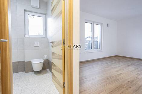 Дом с более чем 5 комнатами в Новых Вижмаре: 7