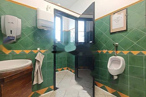 Торговая площадь: 9