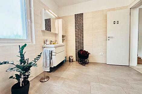 Здание-близнец Гриньян.: 13