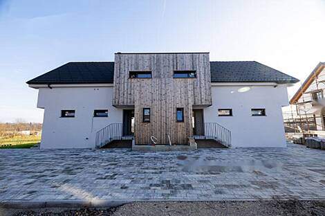 Дом в Чрна вас: 2