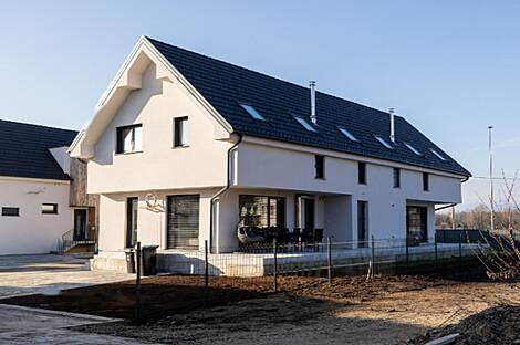 Дом в Чрна вас: 8