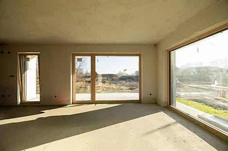 Дом в Чрна вас: 15